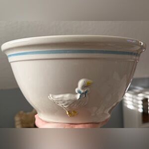 McCoy Goose Mixing Bowls #2110 and #2106